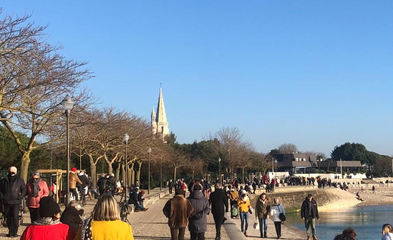 Nuit Insolite Sur Un Voilier Au Coeur De La Rochelle La Rochelle  Eksteriør bilde