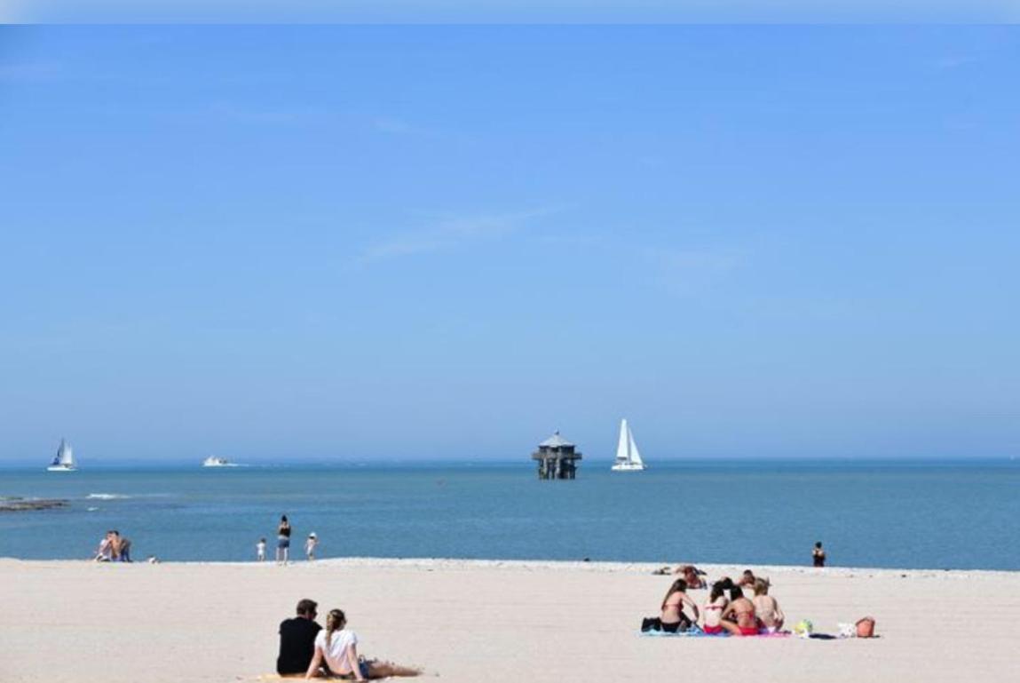 Nuit Insolite Sur Un Voilier Au Coeur De La Rochelle La Rochelle  Eksteriør bilde