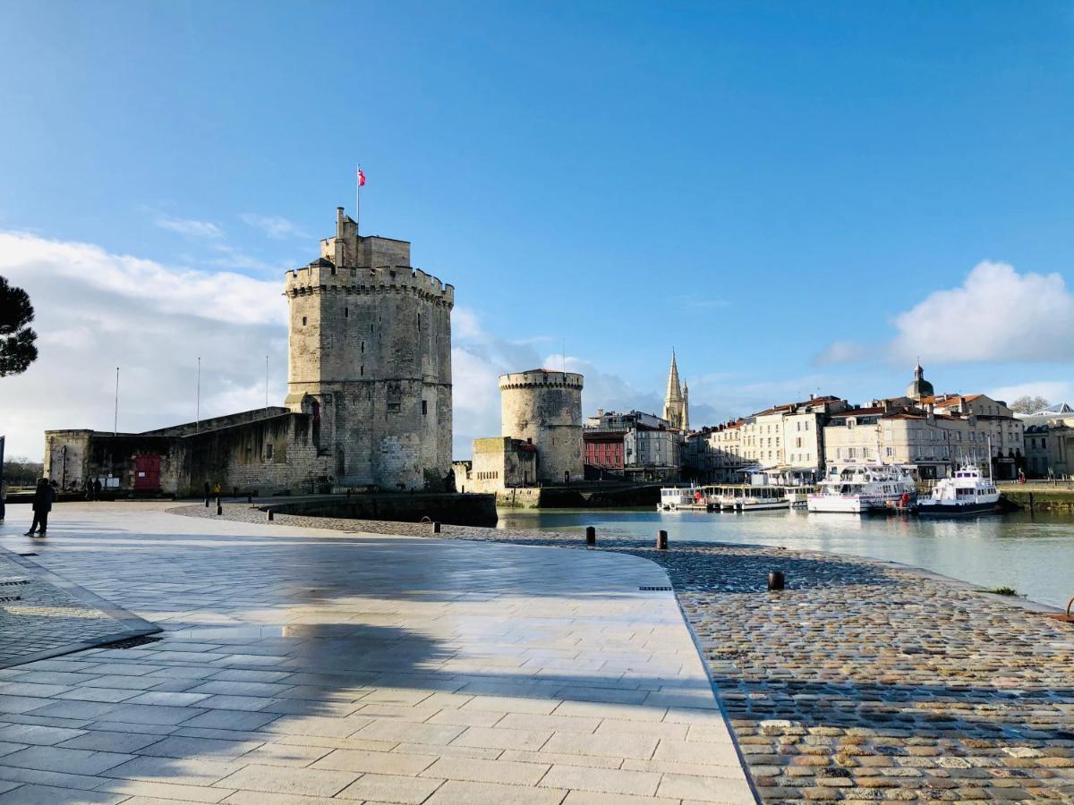 Nuit Insolite Sur Un Voilier Au Coeur De La Rochelle La Rochelle  Eksteriør bilde